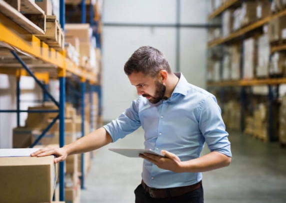 How to avoid risks and hazards in transport management?